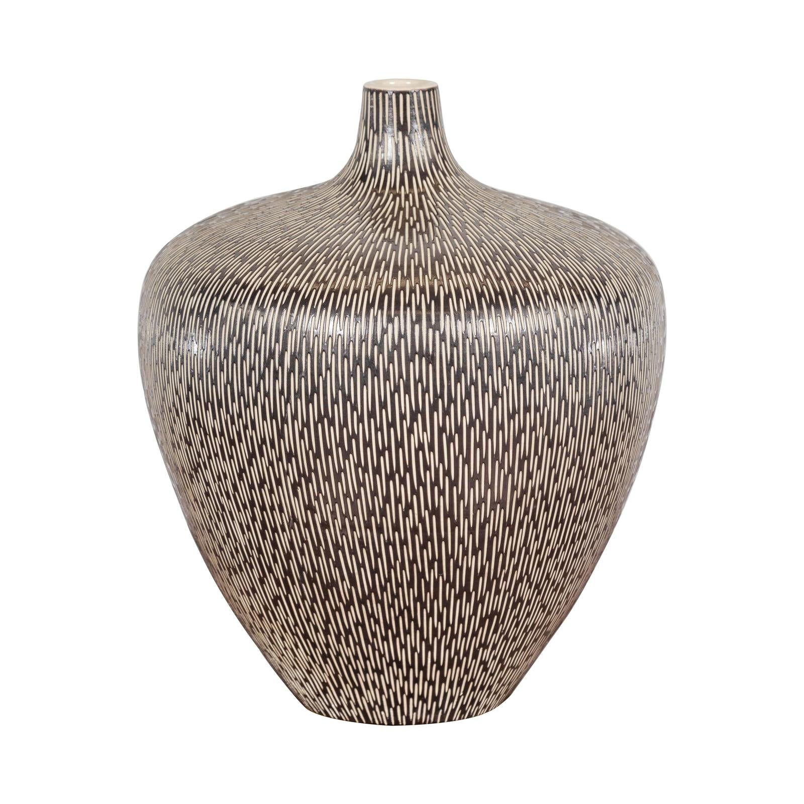Artisan Handmade Brown Glazed Ceramic Vase with Textured Cream Stokes