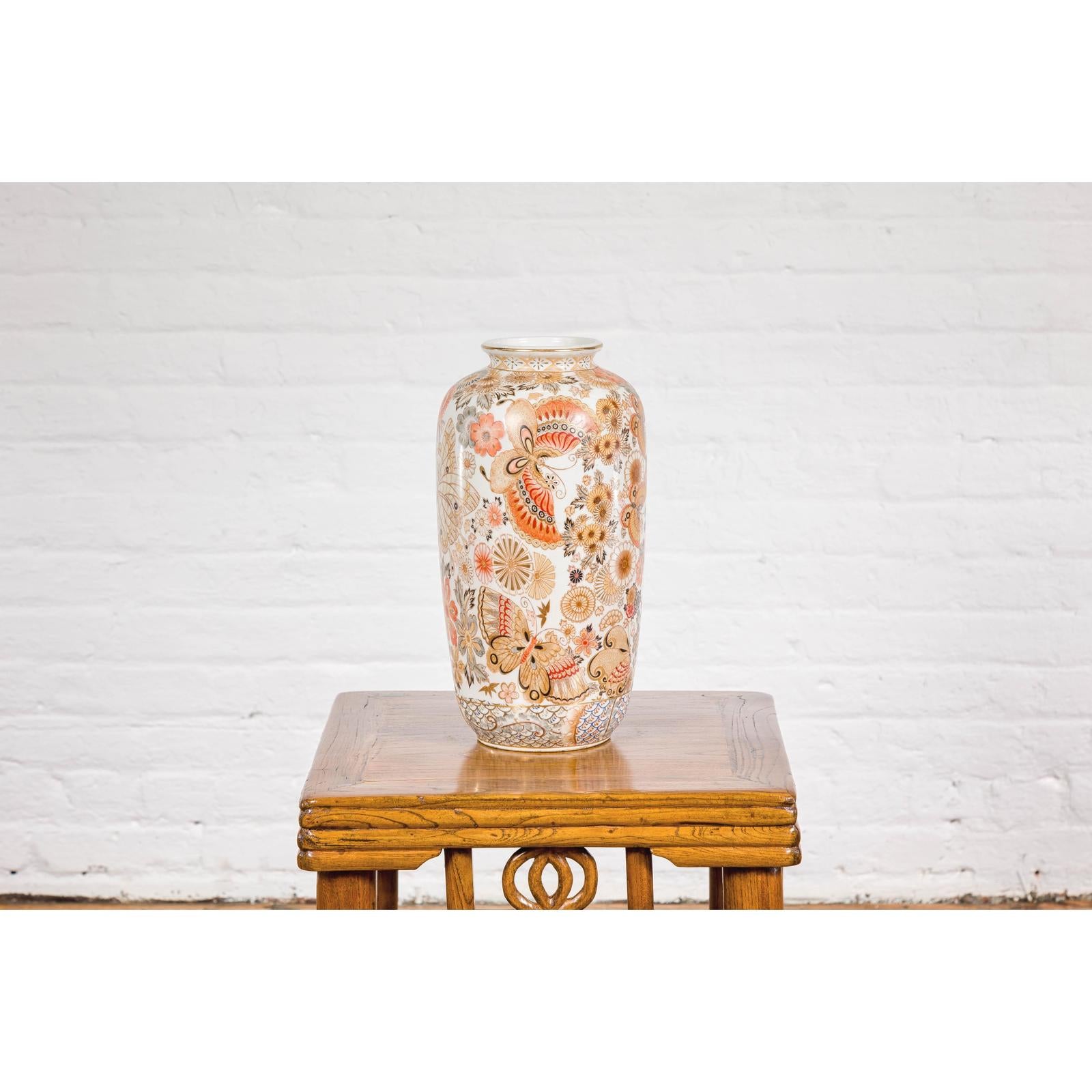 Chinese Vintage Japanese Kutani Style Vase with Flowers and Butterflies