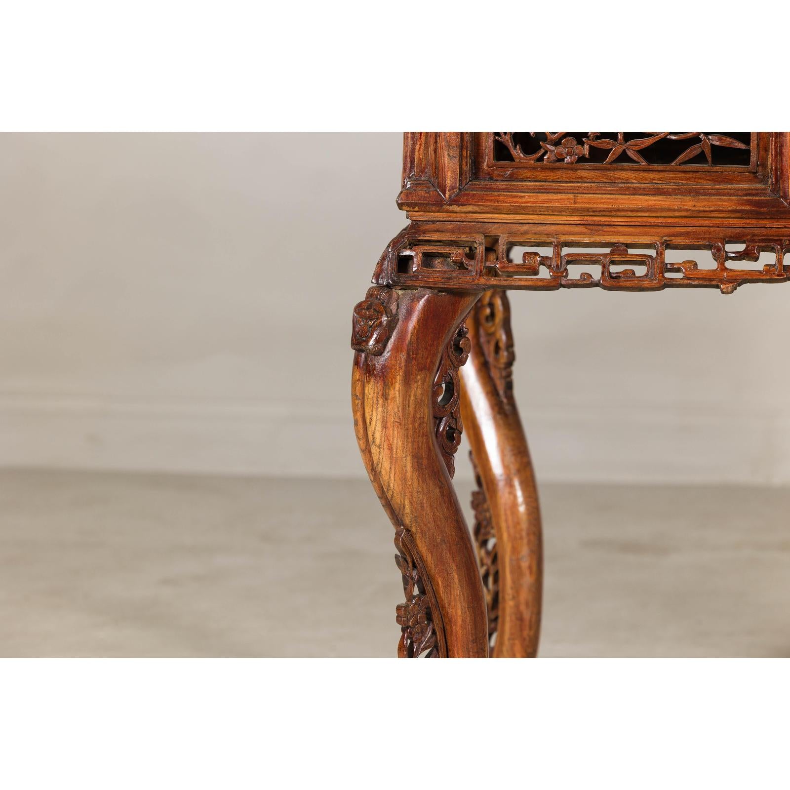 Late Qing Dynasty Hardwood Hall Table with Dragon Carvings and Lacquer Patina