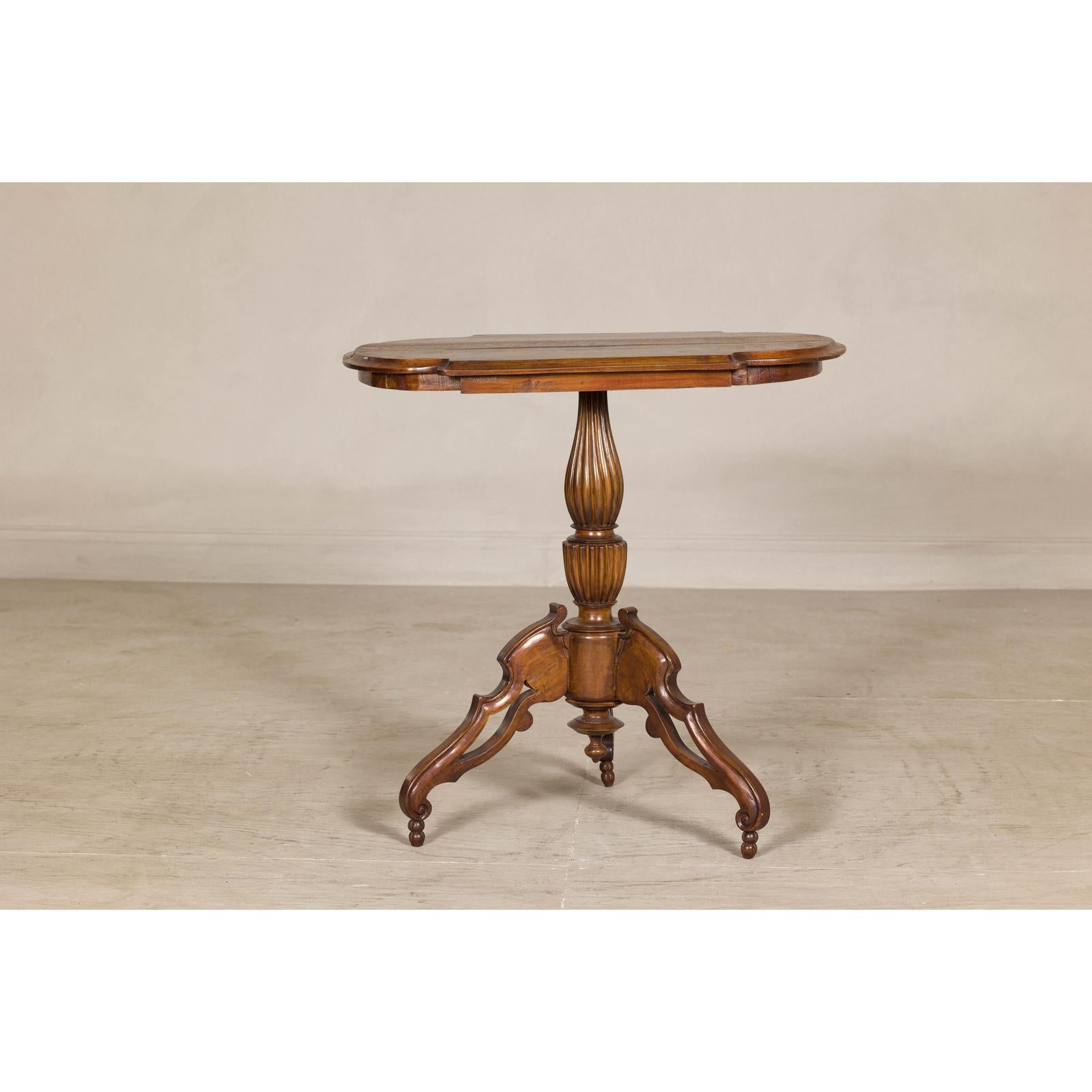 Colonial Tripod Table with Turned Pedestal and Scrolled Legs