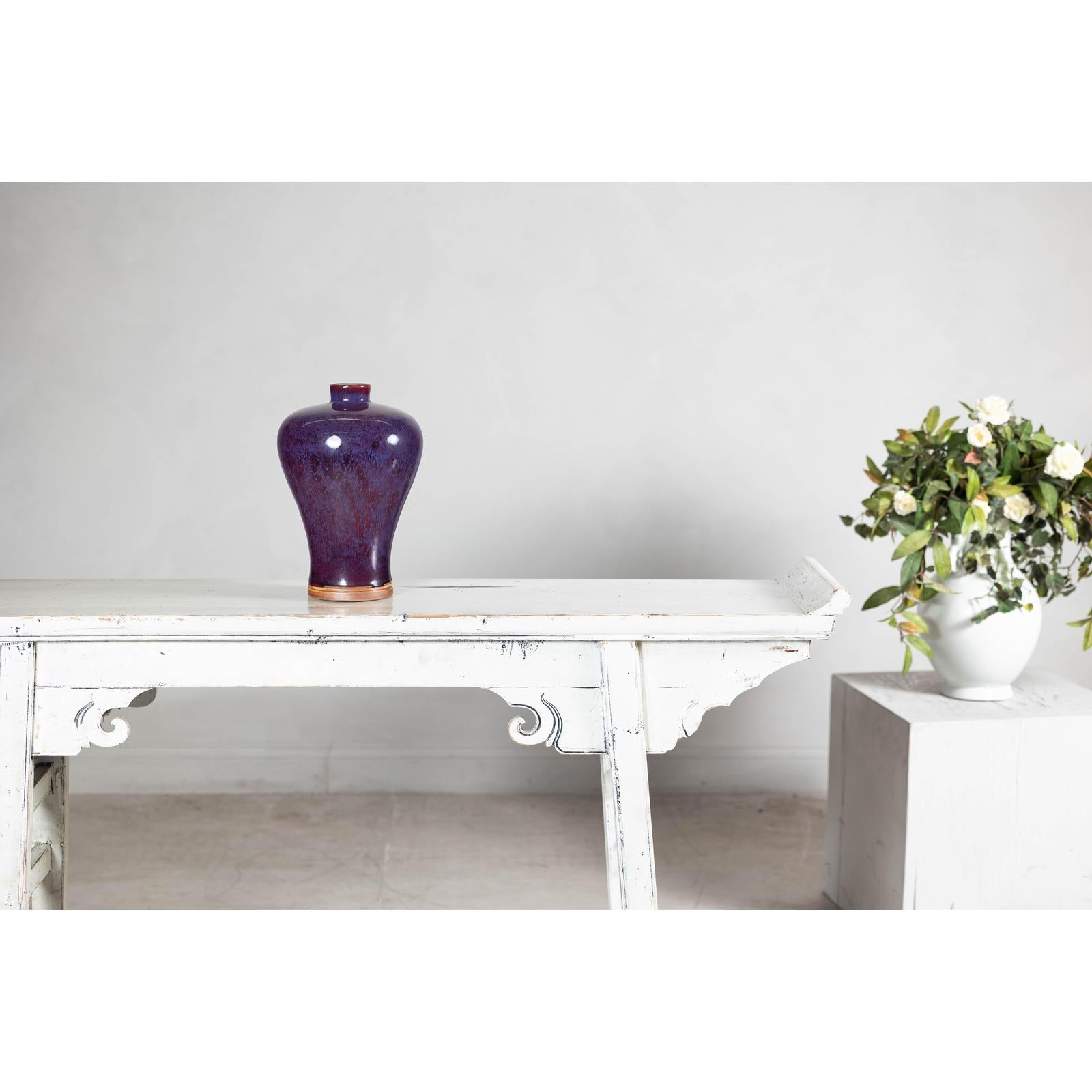 Deep Purple Meiping Vase with Glossy Two-Tone Glaze and Elegant Curved Form