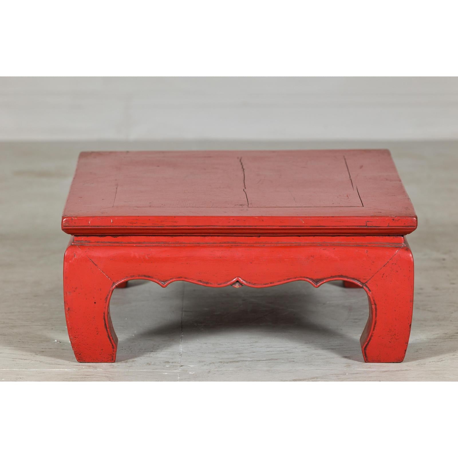 Red Lacquer Low Kang Table with Curved Legs and Scalloped Apron