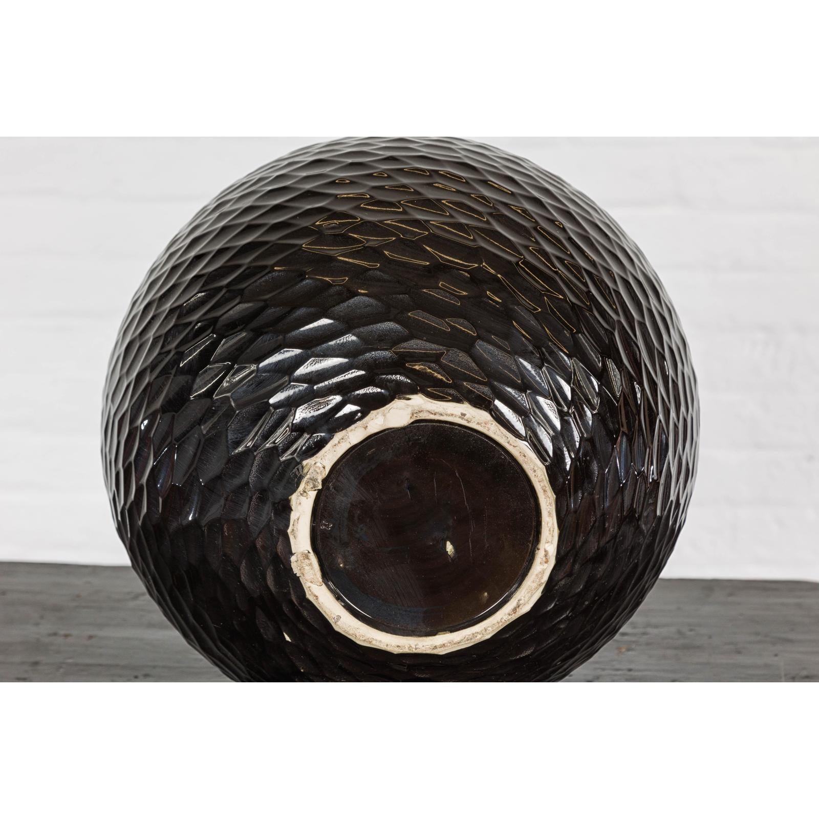 Bulb Shaped Black Vase with Honeycomb Pattern