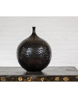 Bulb Shaped Black Vase with Honeycomb Pattern