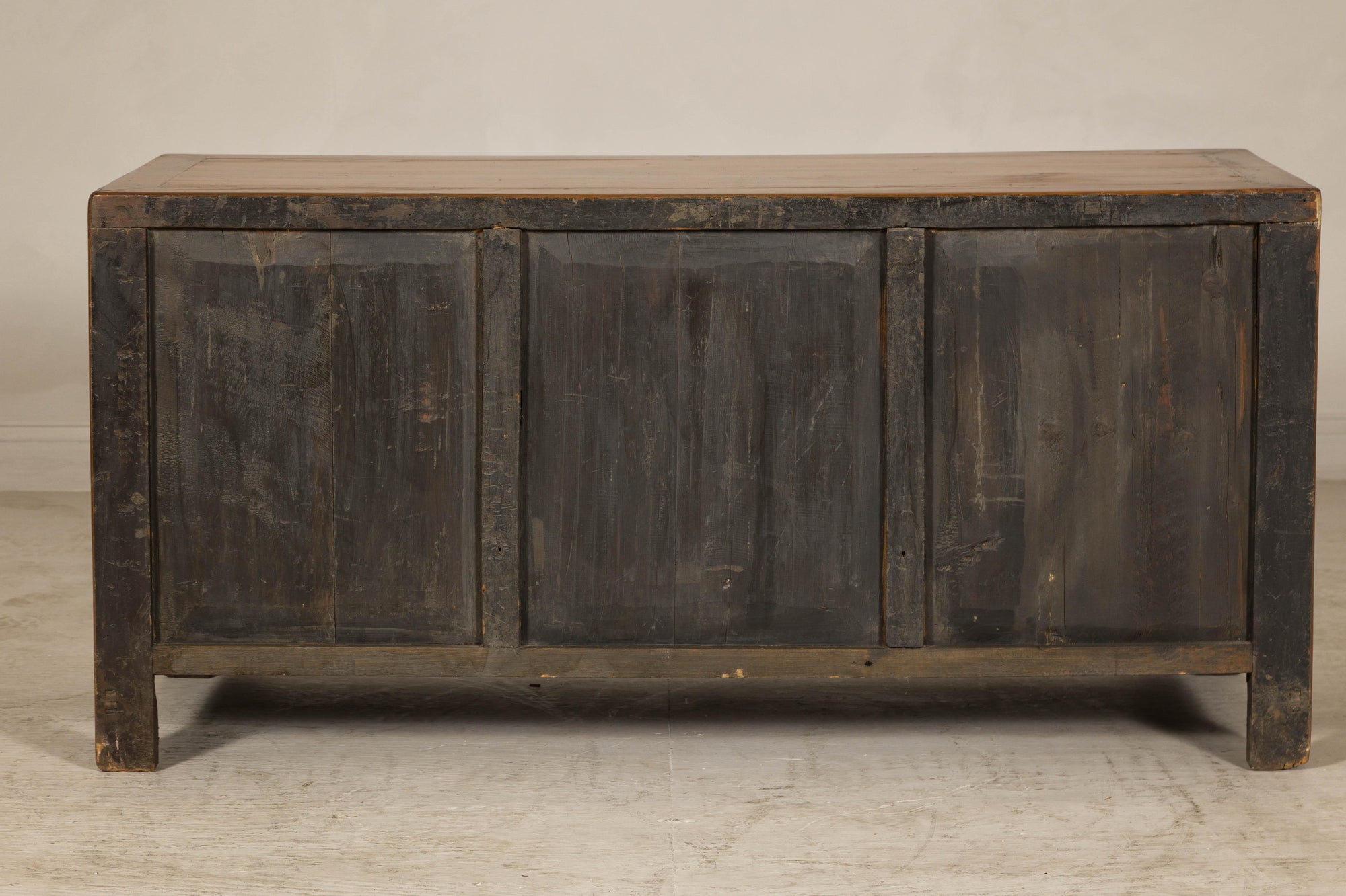 Late Qing Dynasty Elm Sideboard with Carved Floral Vases, Doors and Drawers