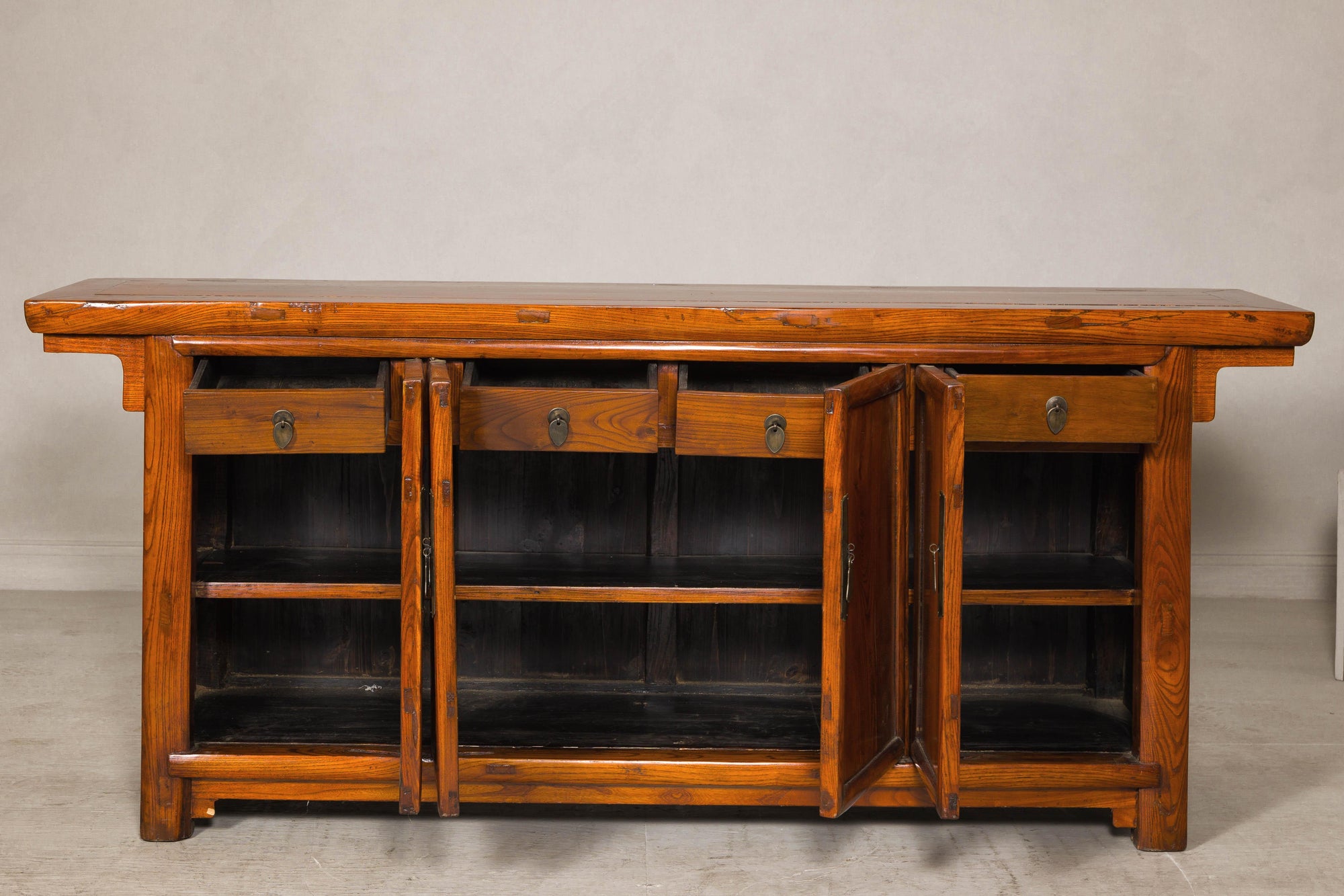 Qing Dynasty Elm Sideboard in Honey Lacquer with Four Doors and Brass Hardware