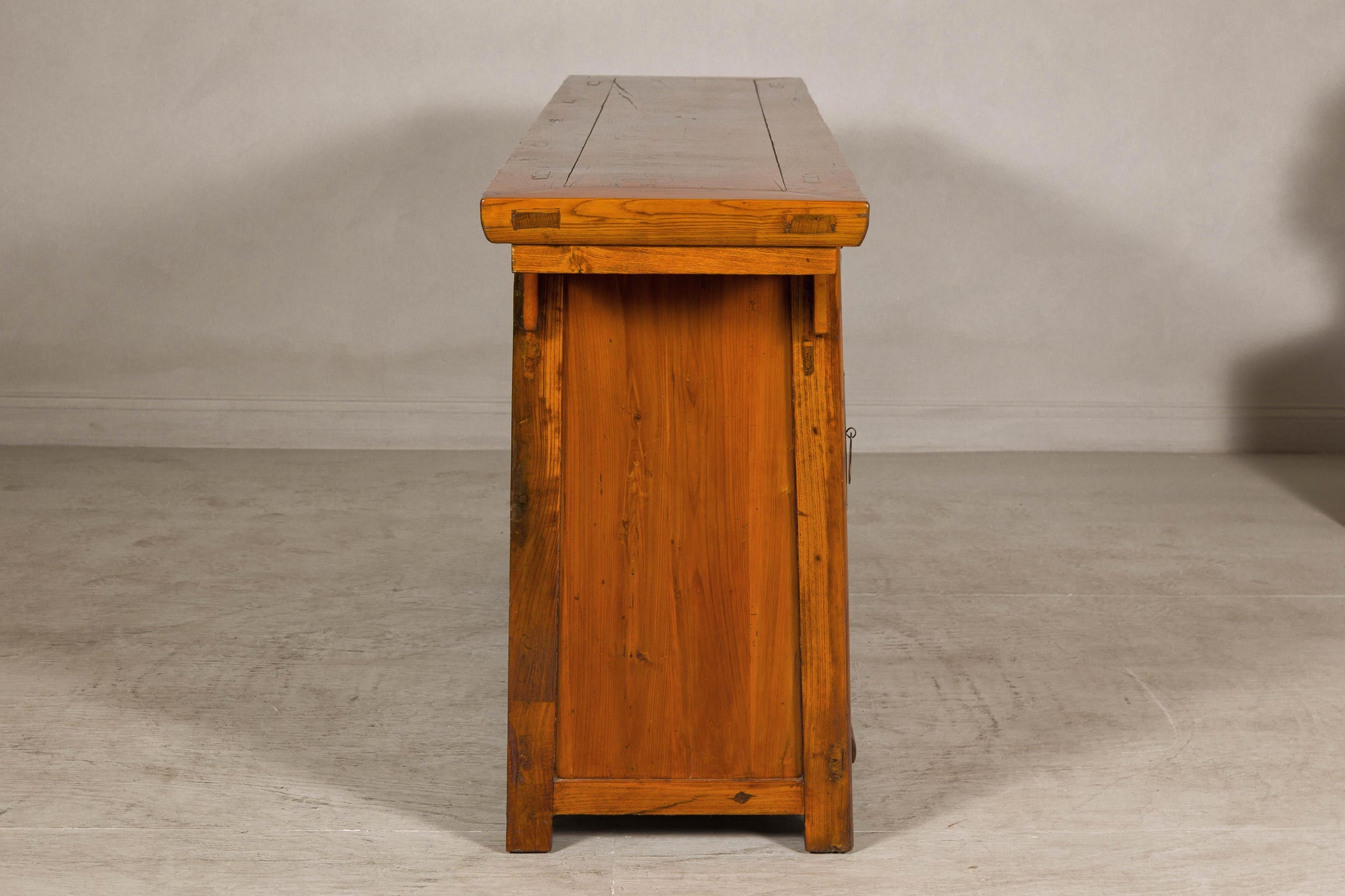 Qing Dynasty Elm Sideboard in Honey Lacquer with Four Doors and Brass Hardware