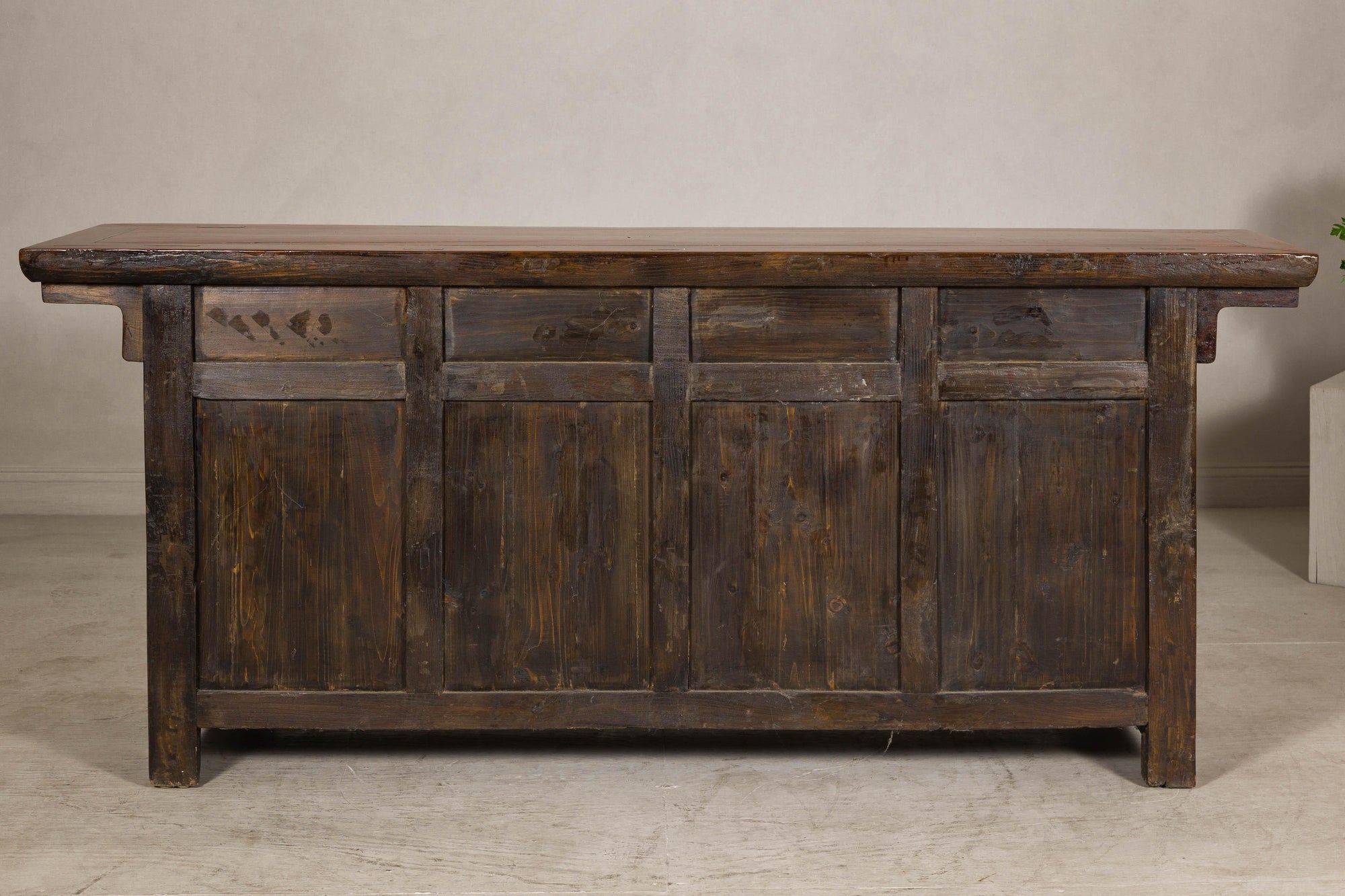 Qing Dynasty Elm Sideboard in Honey Lacquer with Four Doors and Brass Hardware