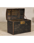 Antique Black and Gold Late Qing Dynasty Trunk with Curved Top and Brass Accents