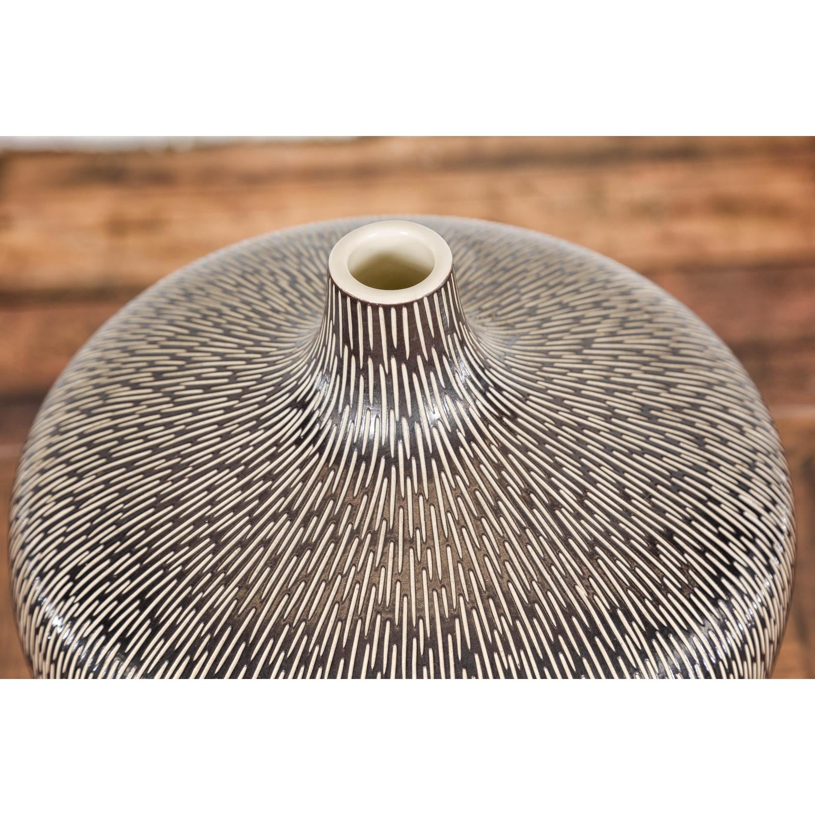 Artisan Handmade Brown Glazed Ceramic Vase with Textured Cream Stokes