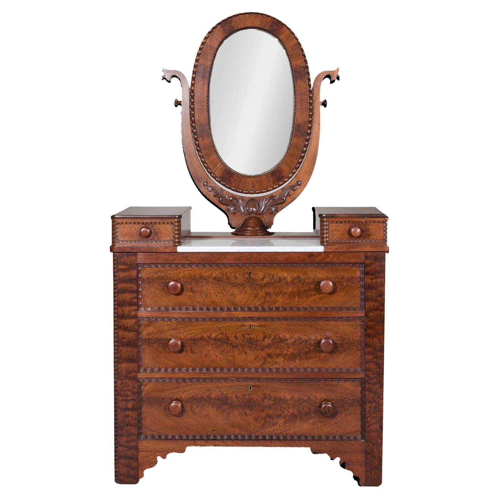 Late 19th Century Flaming Walnut Dresser with Tilting Mirror and Marble Inset