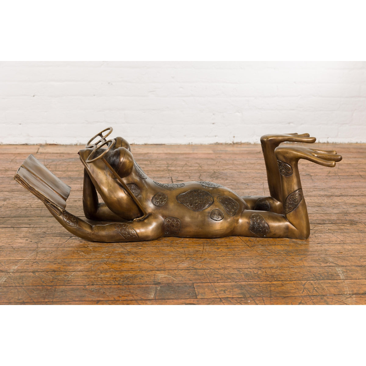 Gold Colored Bronze Frog Sculpture-3. Asian & Chinese Furniture, Art, Antiques, Vintage Home Décor for sale at FEA Home