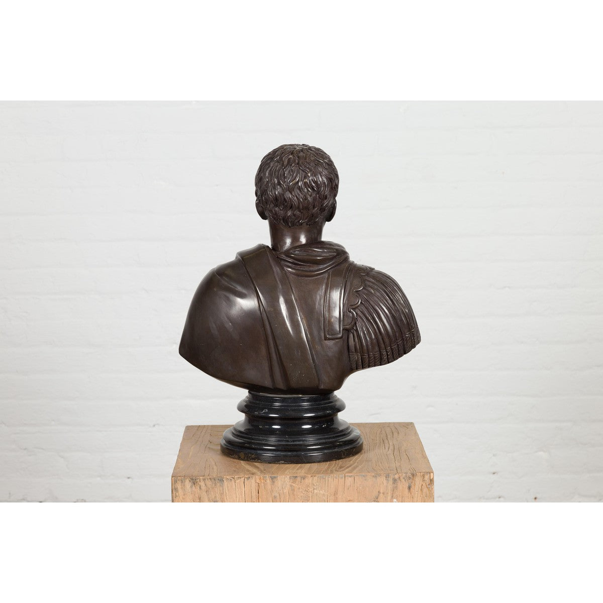 Bronze Bust of Roman Emperor Caesar Augustus-14. Asian & Chinese Furniture, Art, Antiques, Vintage Home Décor for sale at FEA Home