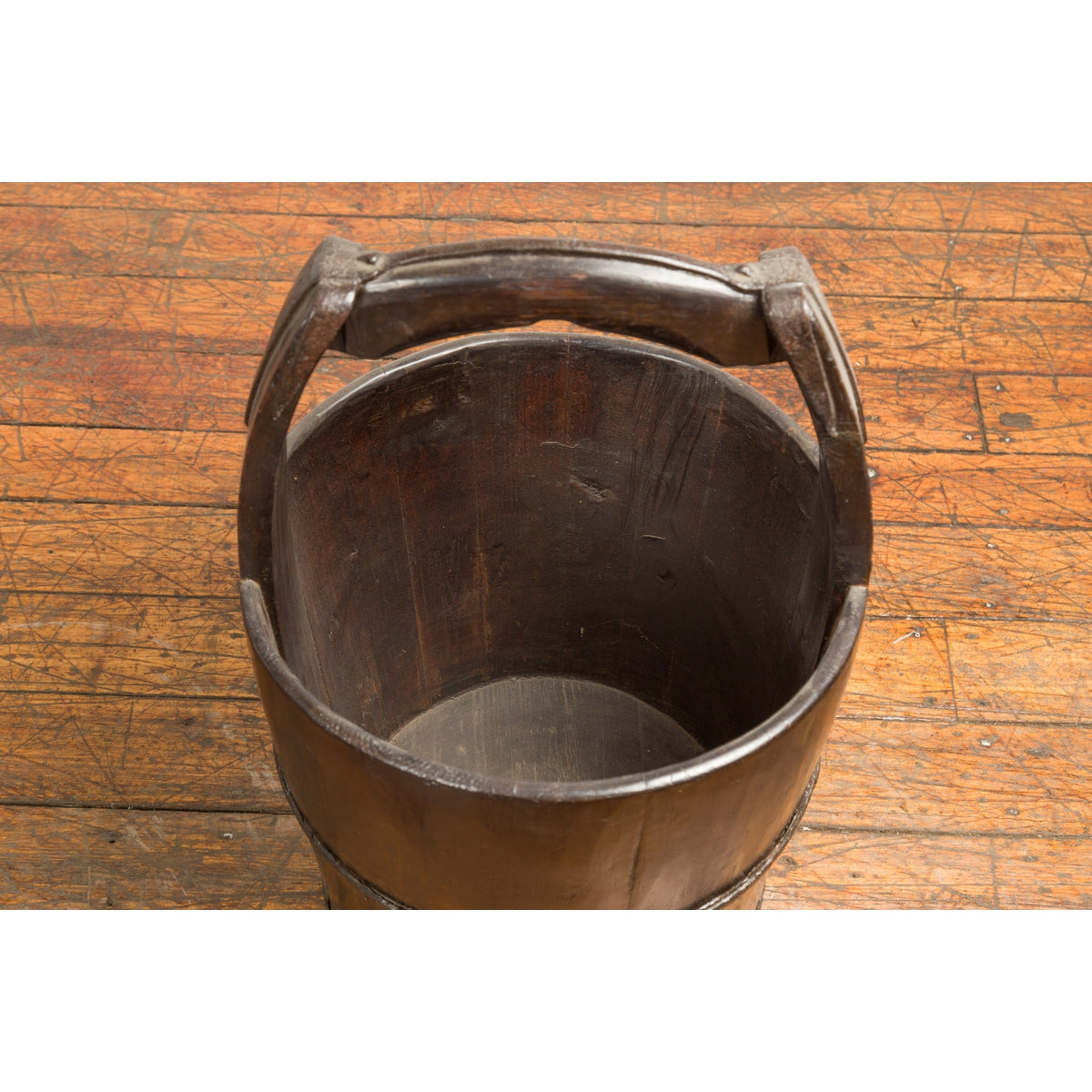 1900s Qing Southern Chinese Wooden Bucket with Large Handle and Metal Accents-6. Asian & Chinese Furniture, Art, Antiques, Vintage Home Décor for sale at FEA Home