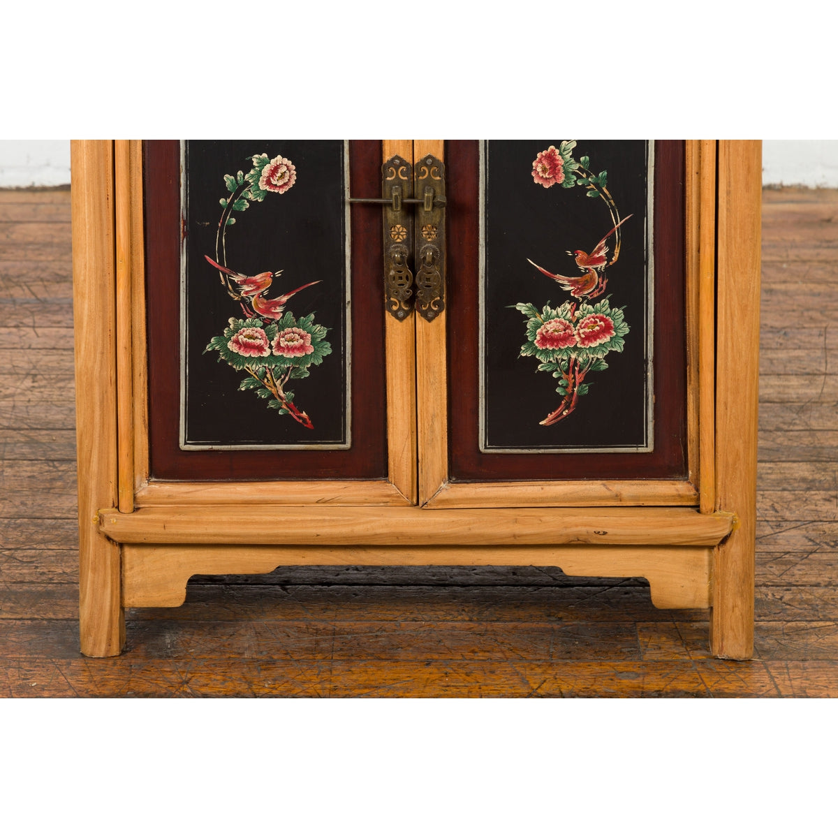 Chinese Late Qing Dynasty Side Cabinet with Hand Painted Flower and Bird Décor-10. Asian & Chinese Furniture, Art, Antiques, Vintage Home Décor for sale at FEA Home