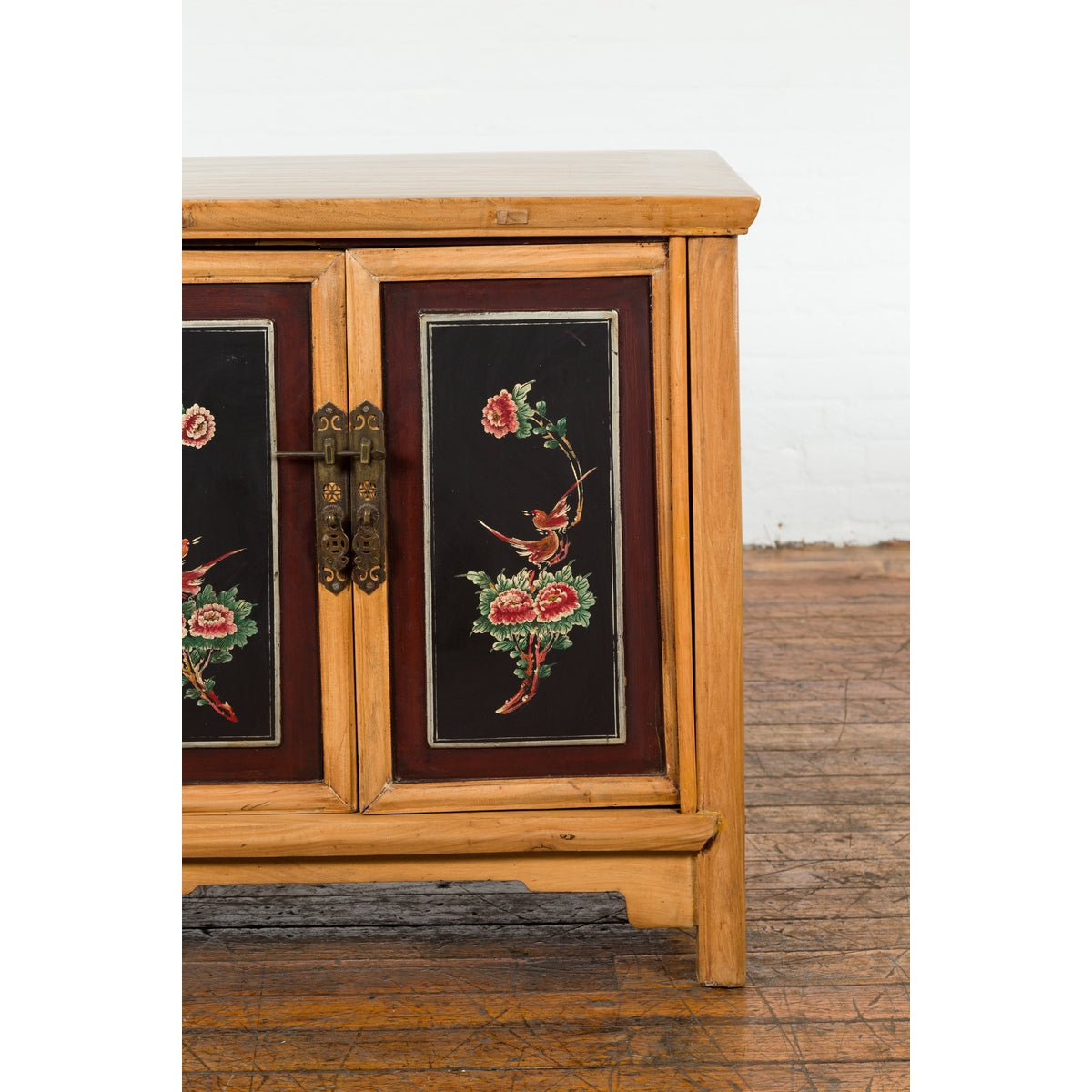 Chinese Late Qing Dynasty Side Cabinet with Hand Painted Flower and Bird Décor-12. Asian & Chinese Furniture, Art, Antiques, Vintage Home Décor for sale at FEA Home