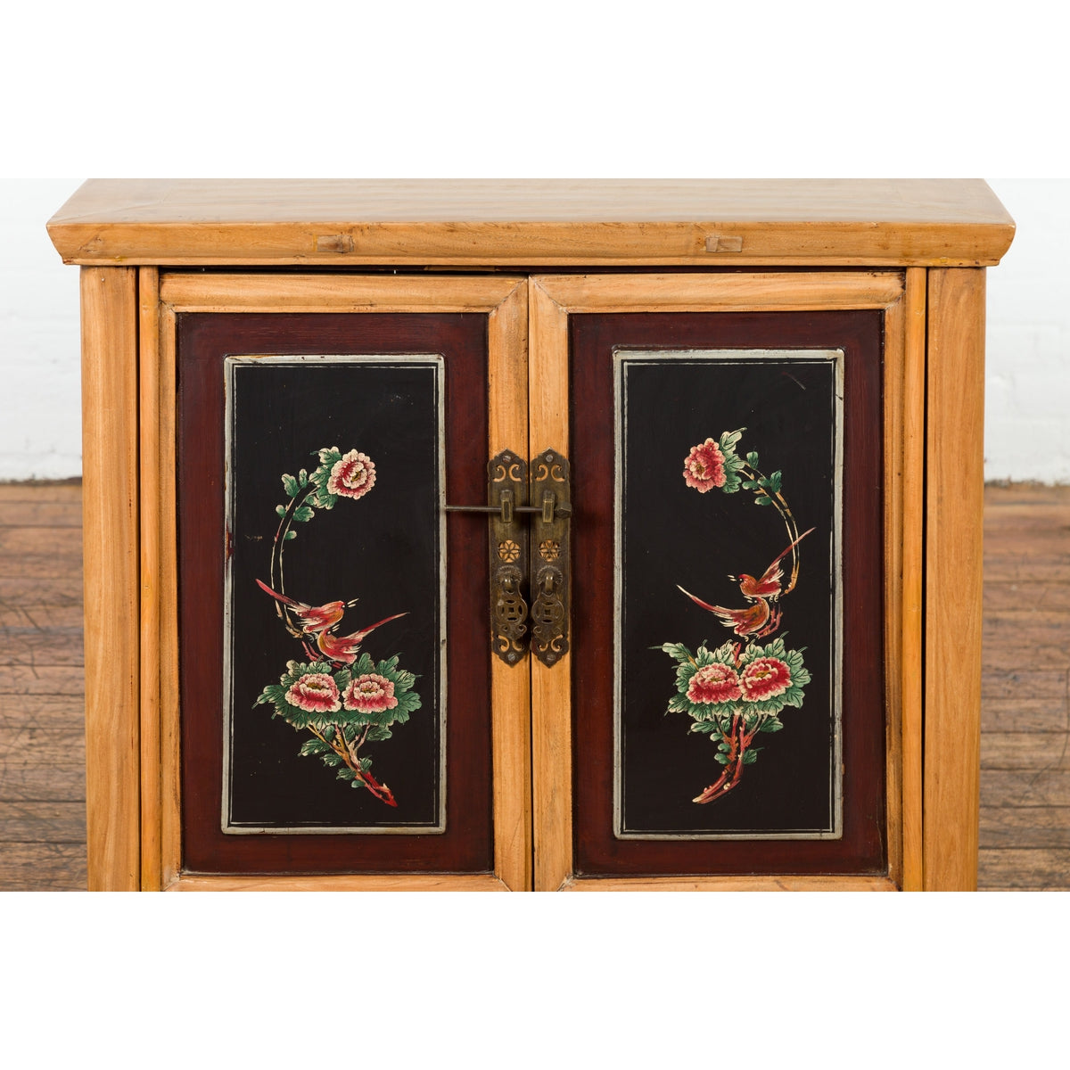 Chinese Late Qing Dynasty Side Cabinet with Hand Painted Flower and Bird Décor-9. Asian & Chinese Furniture, Art, Antiques, Vintage Home Décor for sale at FEA Home