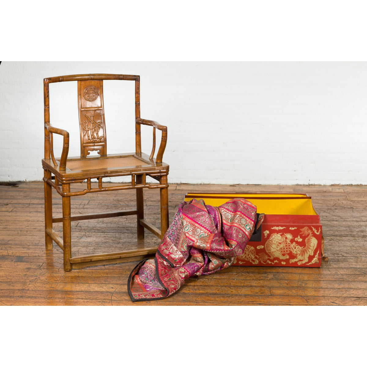 Chinese Red Lacquered Blanket Chest with Gilt Motifs and Guardian Lions-4. Asian & Chinese Furniture, Art, Antiques, Vintage Home Décor for sale at FEA Home