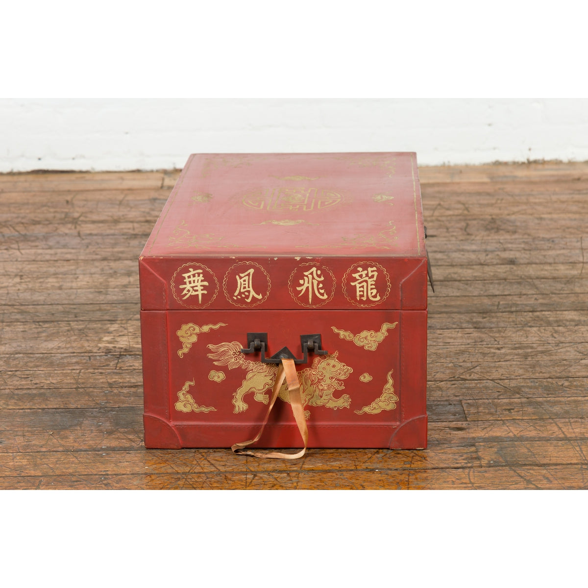 Chinese Red Lacquered Blanket Chest with Gilt Motifs and Guardian Lions-9. Asian & Chinese Furniture, Art, Antiques, Vintage Home Décor for sale at FEA Home