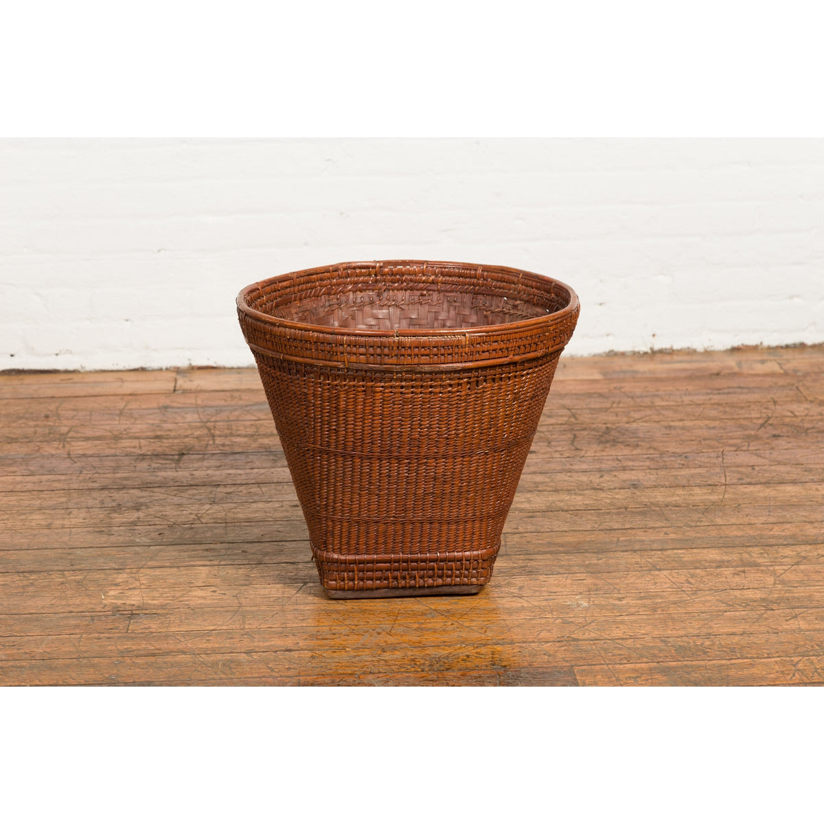 Hand Woven Rattan and Bamboo Thai 19th Century Grain Basket with Tapering Lines-4. Asian & Chinese Furniture, Art, Antiques, Vintage Home Décor for sale at FEA Home