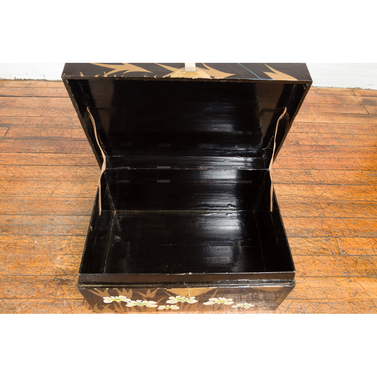 Japanese Late Meiji Period Black Lacquer Blanket Chest with Golden Painted Décor-6. Asian & Chinese Furniture, Art, Antiques, Vintage Home Décor for sale at FEA Home