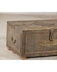 Vintage Tin-Clad Metal Trunk with Embossed Detailing - image 7