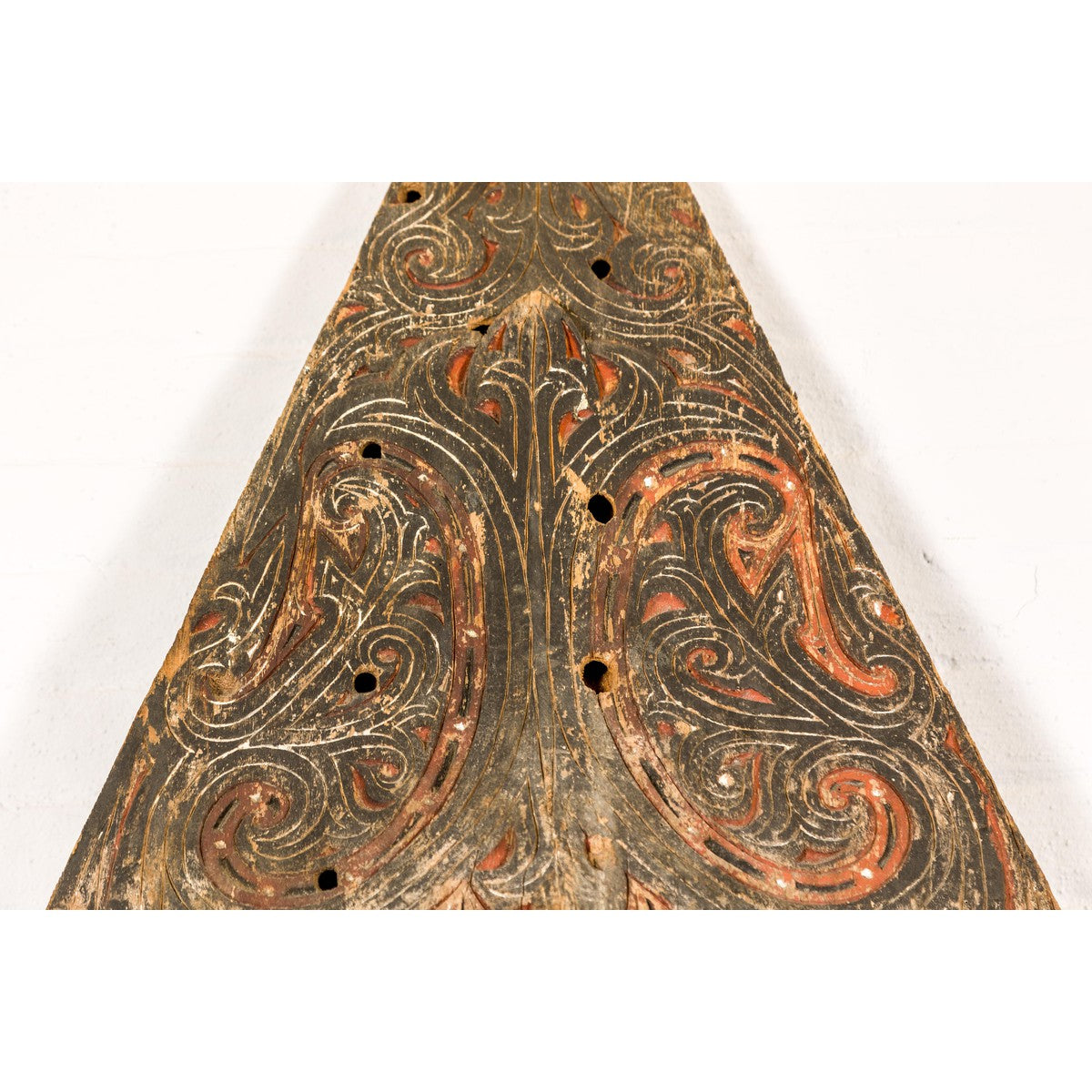Large Pointed Mythical Singa Singa Tribal Carving-10. Asian & Chinese Furniture, Art, Antiques, Vintage Home Décor for sale at FEA Home