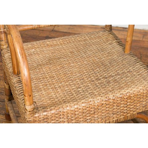 Vintage Burmese Country Style Hand-Woven Rattan Armchair with Rounded Back-YN7558-9. Asian & Chinese Furniture, Art, Antiques, Vintage Home Décor for sale at FEA Home