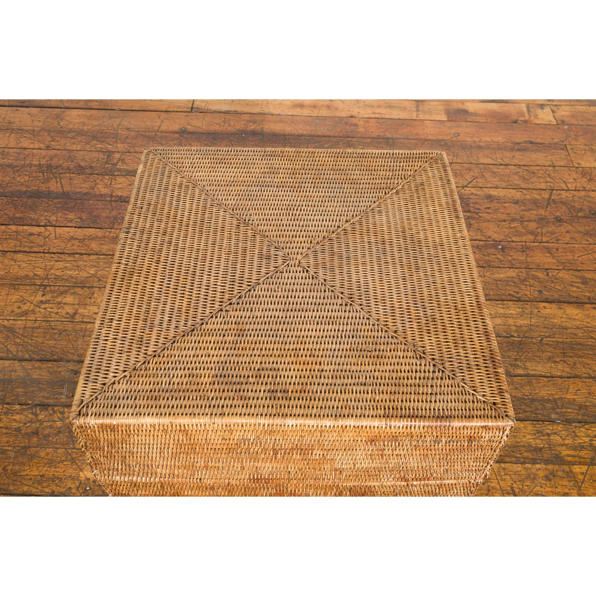 Rustic Vintage Country Style Thai Woven Rattan Lidded Storage Box-7. Asian & Chinese Furniture, Art, Antiques, Vintage Home Décor for sale at FEA Home