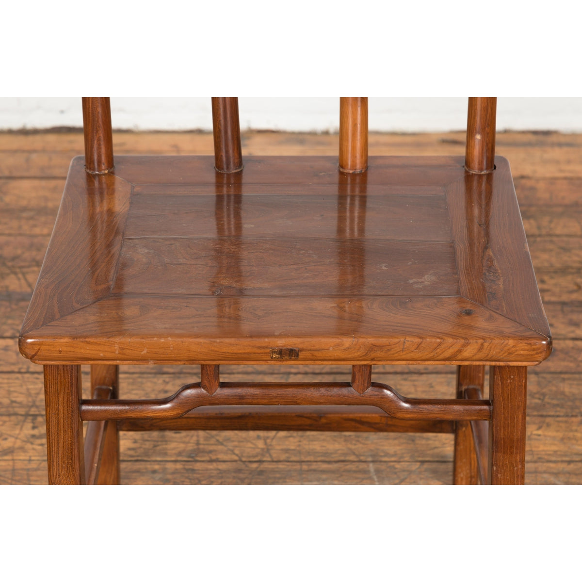 Wooden Antique Chair with Slightly Arched Back-4. Asian & Chinese Furniture, Art, Antiques, Vintage Home Décor for sale at FEA Home