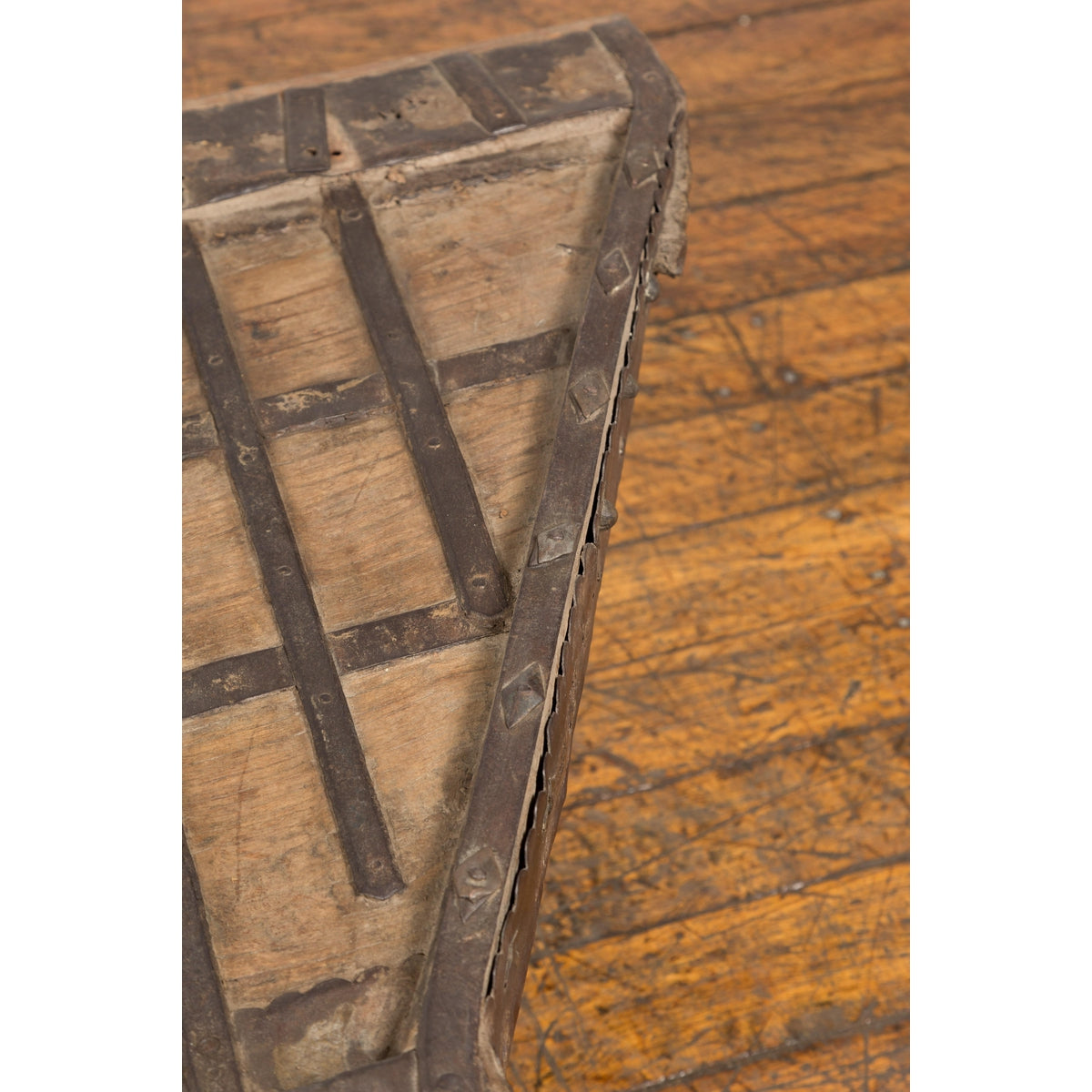 Rustic Coffee Table Made of 19th Century Indian Bullock Cart with Iron Details-10. Asian & Chinese Furniture, Art, Antiques, Vintage Home Décor for sale at FEA Home