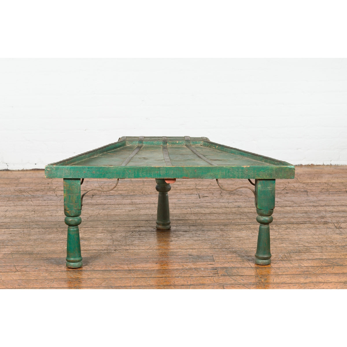 Indian 19th Century Green Painted Wood Bullock Cart Made into a Coffee Table-14. Asian & Chinese Furniture, Art, Antiques, Vintage Home Décor for sale at FEA Home
