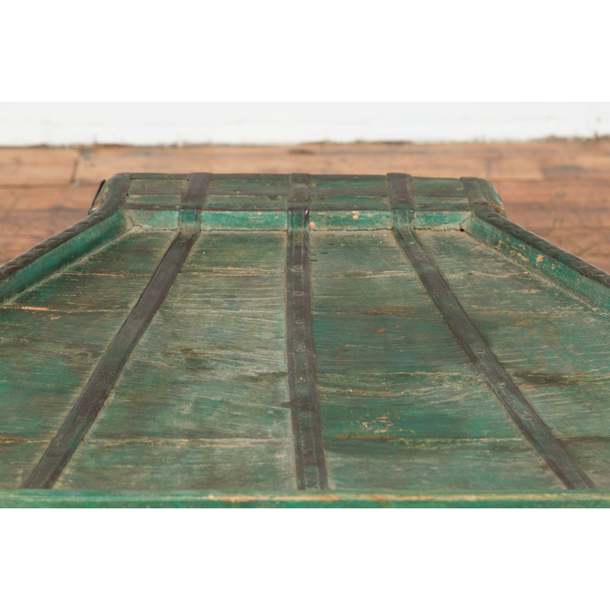 Indian 19th Century Green Painted Wood Bullock Cart Made into a Coffee Table-15. Asian & Chinese Furniture, Art, Antiques, Vintage Home Décor for sale at FEA Home