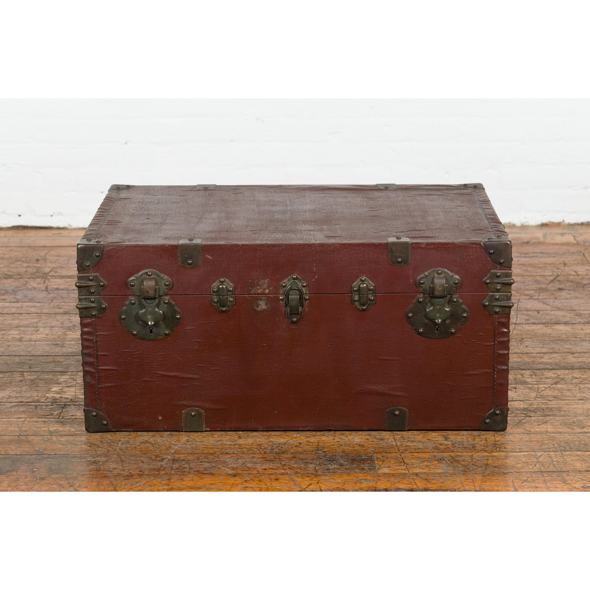 Qing Dynasty Period 19th Century Brown Leather Trunk with Brass Hardware-19. Asian & Chinese Furniture, Art, Antiques, Vintage Home Décor for sale at FEA Home