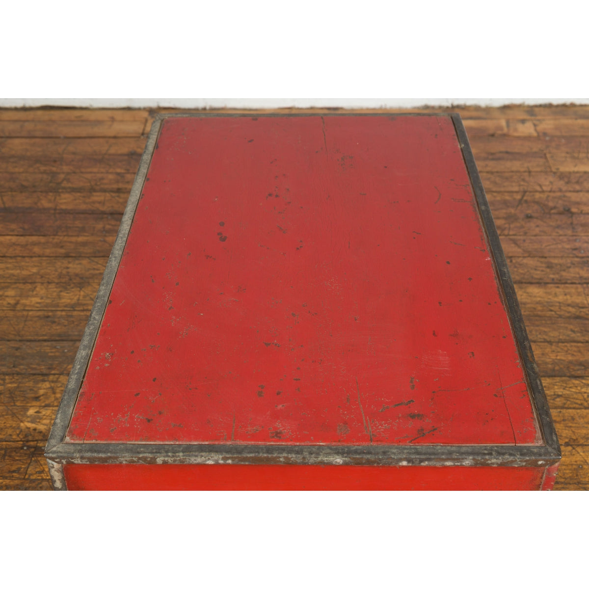Chinese Qing Dynasty Period 19th Century Red Lacquer Trunk with Metal Edging-18. Asian & Chinese Furniture, Art, Antiques, Vintage Home Décor for sale at FEA Home