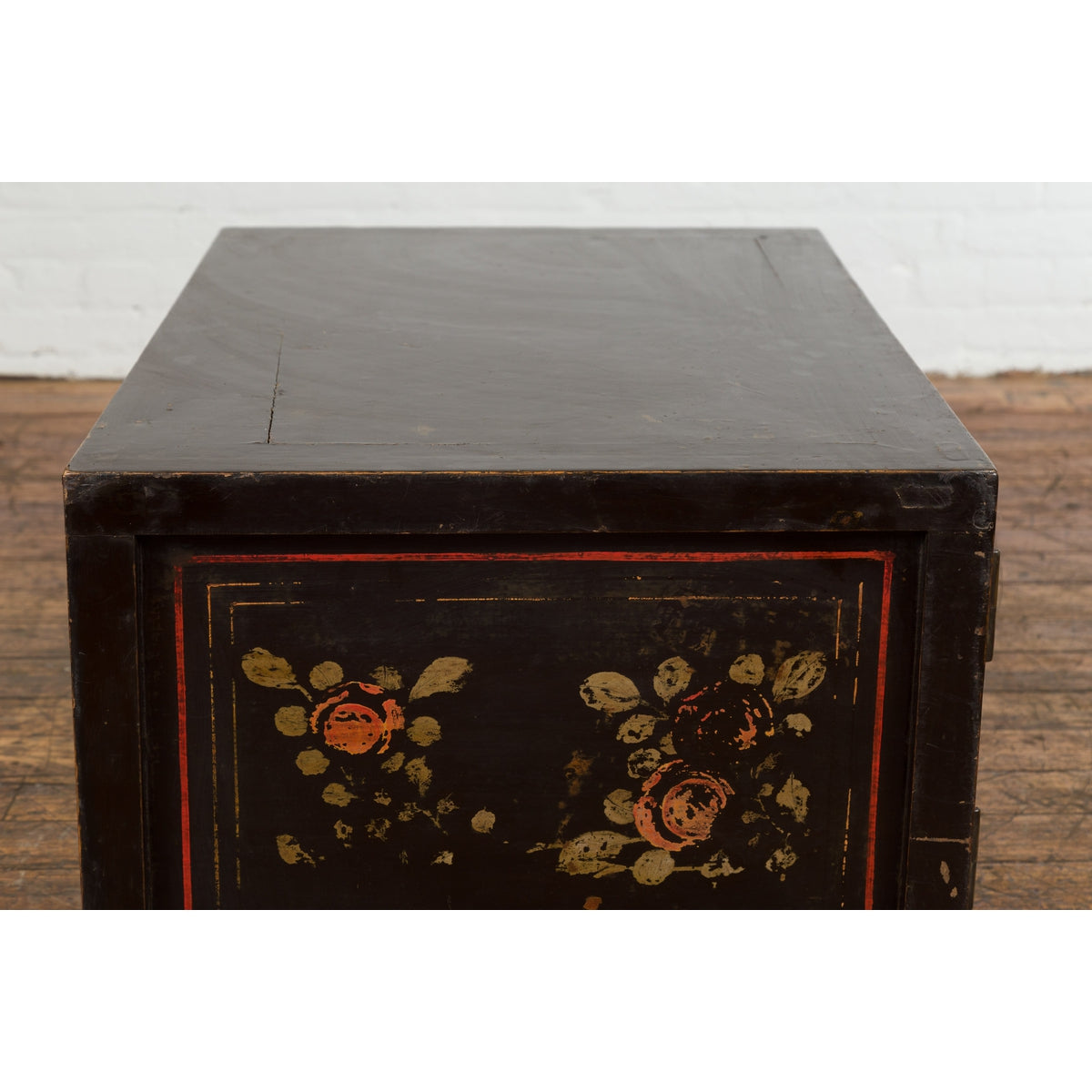 Chinese Late Qing Dynasty Dark Lacquer Low Cabinet with Architecture Motifs-14. Asian & Chinese Furniture, Art, Antiques, Vintage Home Décor for sale at FEA Home