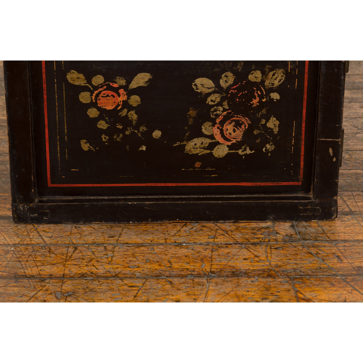Chinese Late Qing Dynasty Dark Lacquer Low Cabinet with Architecture Motifs-15. Asian & Chinese Furniture, Art, Antiques, Vintage Home Décor for sale at FEA Home