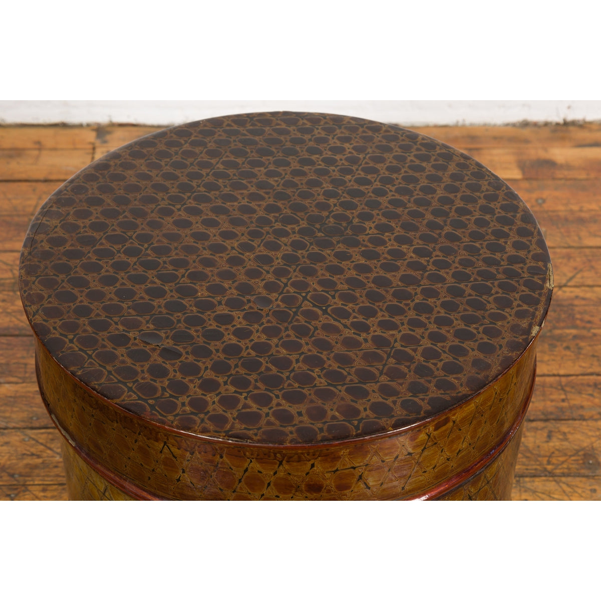Thai Vintage Negora Lacquer Circular Storage Bin with Snake Skin Patterns-11. Asian & Chinese Furniture, Art, Antiques, Vintage Home Décor for sale at FEA Home