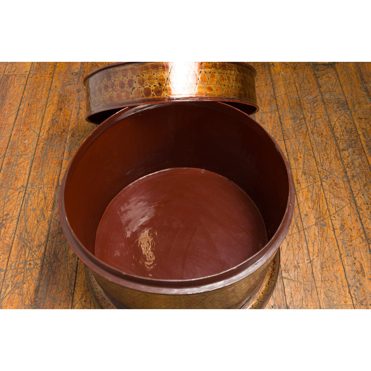 Thai Vintage Negora Lacquer Circular Storage Bin with Snake Skin Patterns-3. Asian & Chinese Furniture, Art, Antiques, Vintage Home Décor for sale at FEA Home