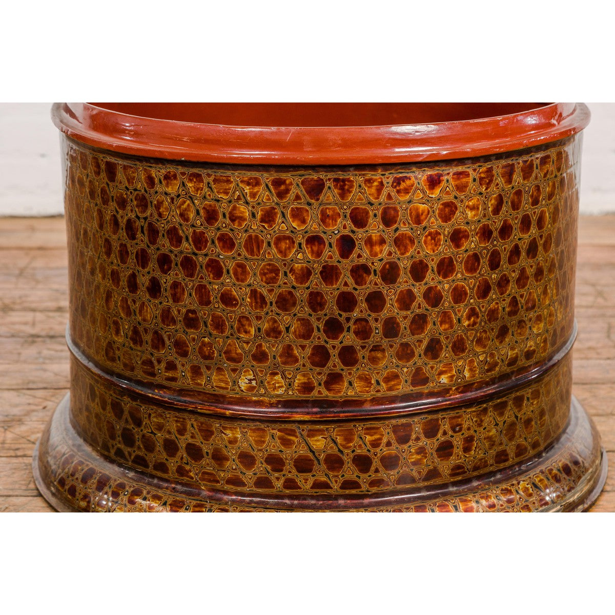 Round Negora Lacquer Storage Bin with Snakeskin Patterns-5. Asian & Chinese Furniture, Art, Antiques, Vintage Home Décor for sale at FEA Home