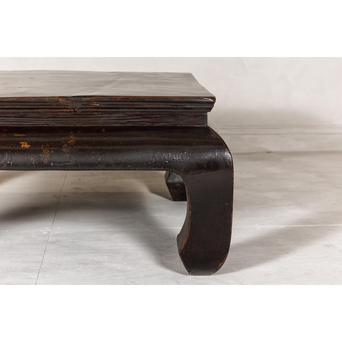 Chow Legs Dark Lacquered Coffee Table with Gloss Patina, Antique-7. Asian & Chinese Furniture, Art, Antiques, Vintage Home Décor for sale at FEA Home