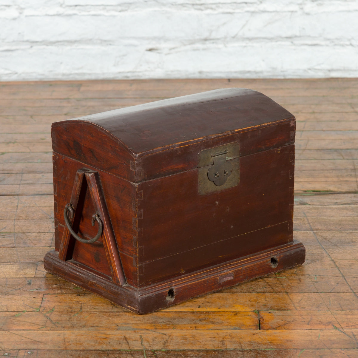 Chinese Late Qing Dynasty Document Box with Carrying Handles and Petite Holes-14. Asian & Chinese Furniture, Art, Antiques, Vintage Home Décor for sale at FEA Home