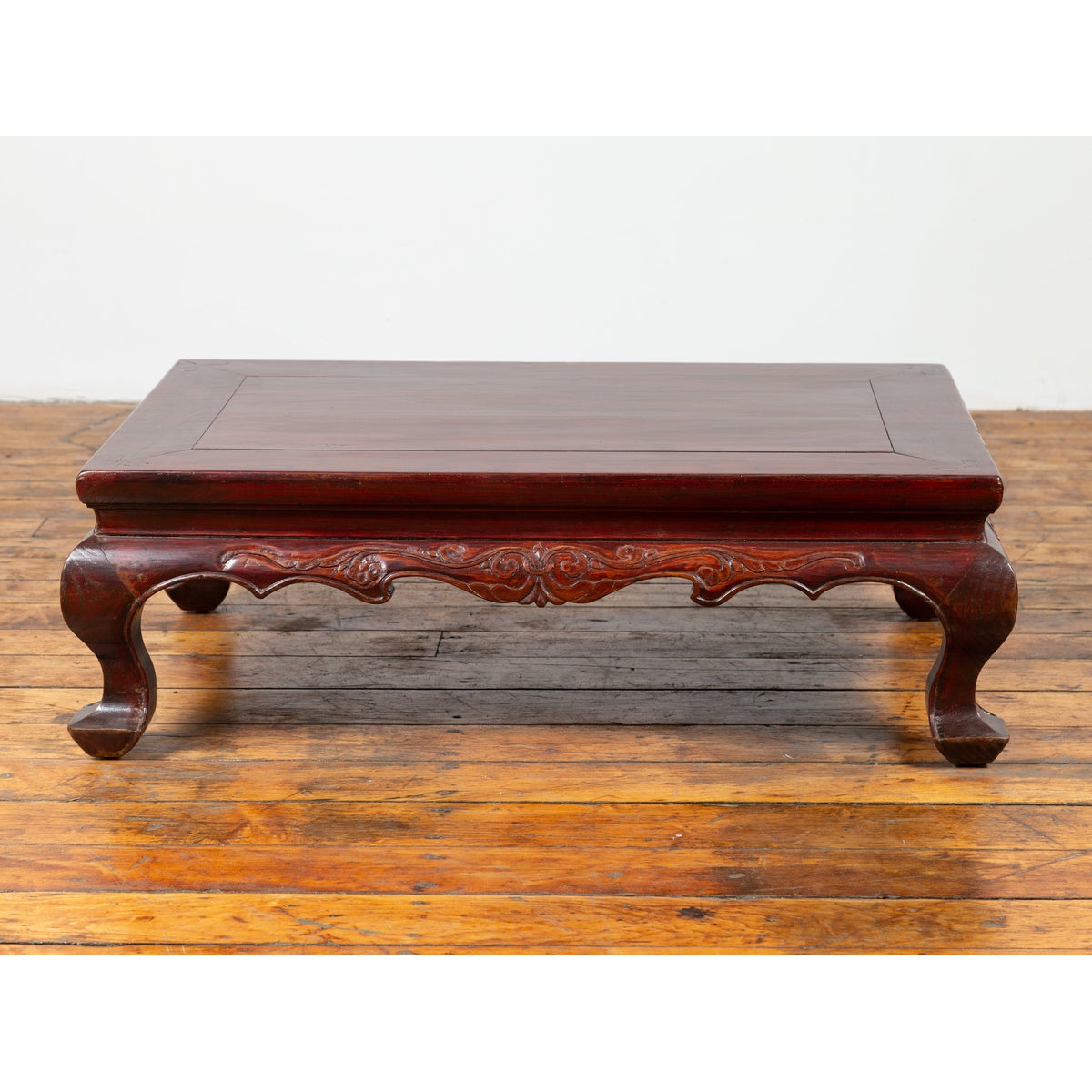 Chinese Qing Dynasty 19th Century Lacquered Wood Low Table with Cabriole Legs-11. Asian & Chinese Furniture, Art, Antiques, Vintage Home Décor for sale at FEA Home