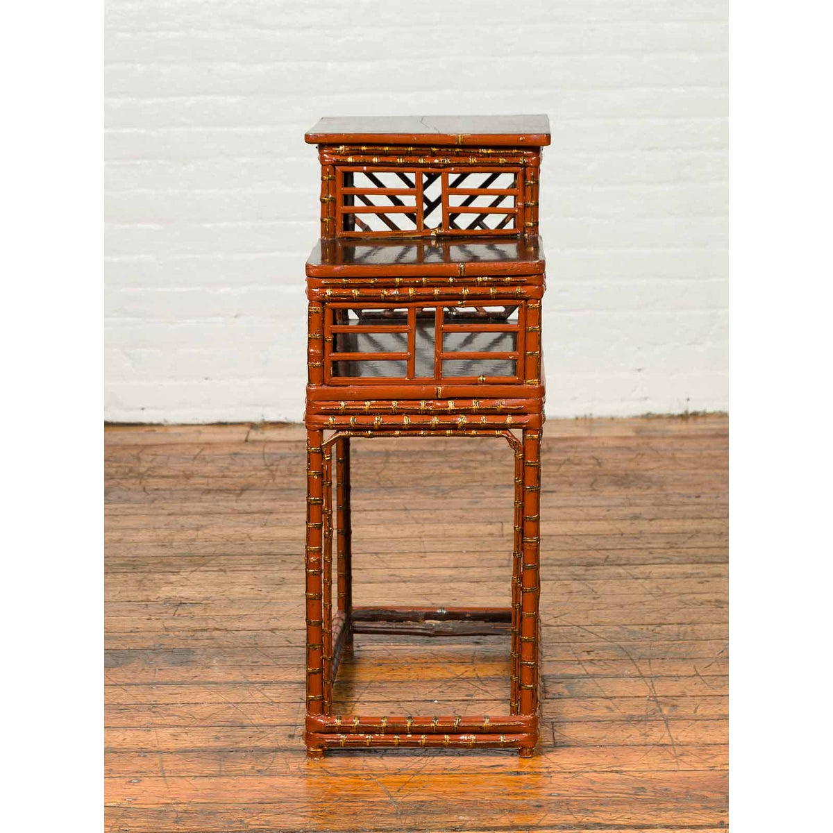 Vintage Lacquered Chinese Tiered Bamboo Lamp Table with Geometric Motifs-5. Asian & Chinese Furniture, Art, Antiques, Vintage Home Décor for sale at FEA Home