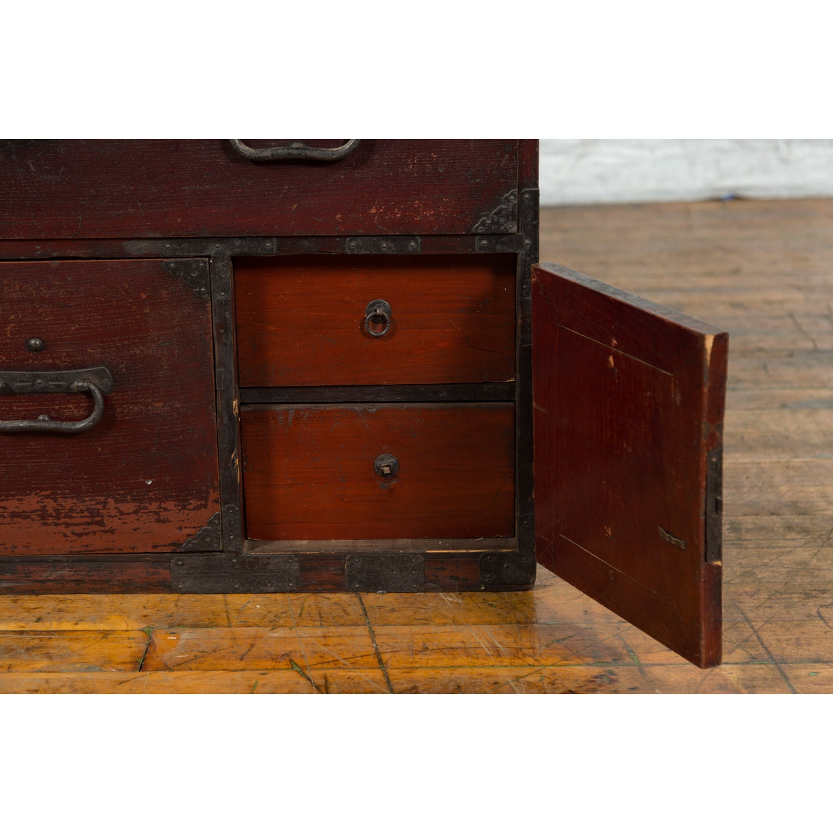 Japanese Meiji Period Late 19th Century Isho-Dansu Chest with Iron Hardware-10. Asian & Chinese Furniture, Art, Antiques, Vintage Home Décor for sale at FEA Home