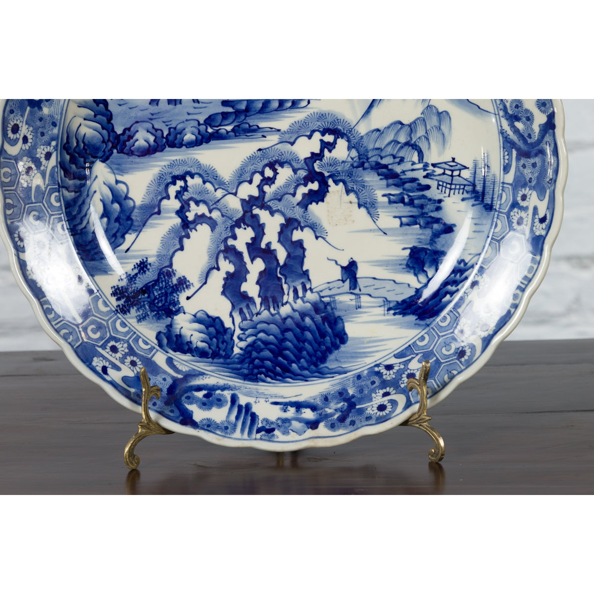 Japanese 19th Century Porcelain Imari Plate with Painted Blue and White Décor-8. Asian & Chinese Furniture, Art, Antiques, Vintage Home Décor for sale at FEA Home