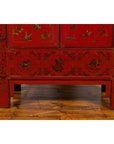 Chinese Red Lacquered 19th Century Qing Dynasty Cabinet with Gilt Chinoiseries-7. Asian & Chinese Furniture, Art, Antiques, Vintage Home Décor for sale at FEA Home