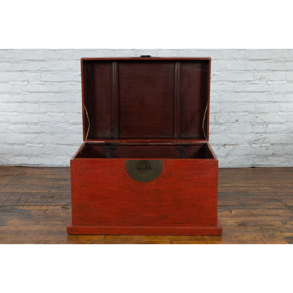 Chinese Qing Dynasty 19th Century Red Lacquer Blanket Chest with Brass Hardware-3. Asian & Chinese Furniture, Art, Antiques, Vintage Home Décor for sale at FEA Home