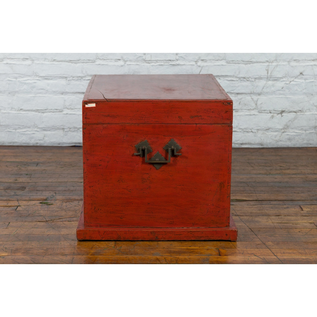 Chinese Qing Dynasty 19th Century Red Lacquer Blanket Chest with Brass Hardware-8. Asian & Chinese Furniture, Art, Antiques, Vintage Home Décor for sale at FEA Home