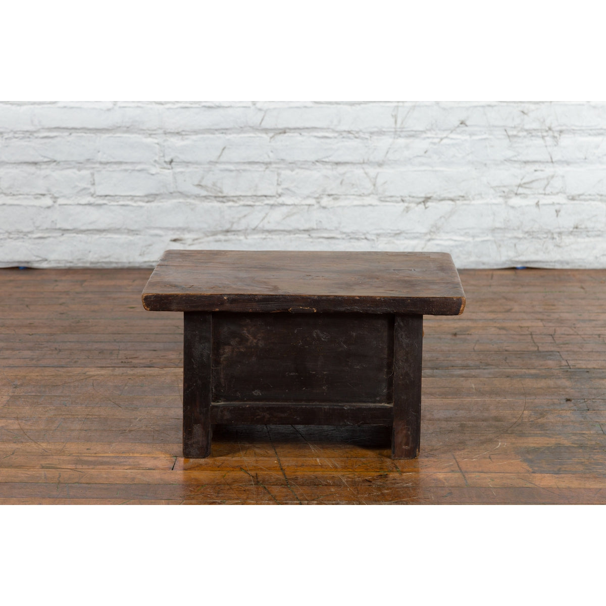 Chinese Fujian Province Qing Dynasty 19th Century Butterfly Low Drinks Table-15. Asian & Chinese Furniture, Art, Antiques, Vintage Home Décor for sale at FEA Home
